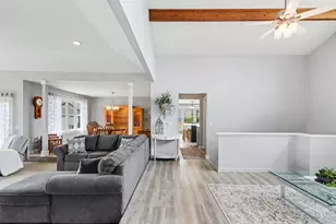 48379 Hill Dr, Decatur, MI 49045 - Photo 12