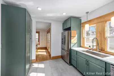 20 Dean Street NW, Grand Rapids, MI 49505 - Photo 16