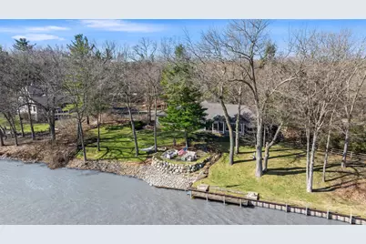 6403 Riverside Road, Fennville, MI 49408 - Photo 8