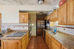 17802 Berg Rd, Detroit, MI 48219 - Photo 6