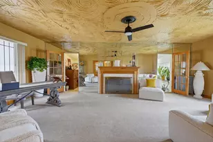 17802 Berg Rd, Detroit, MI 48219 - Photo 4