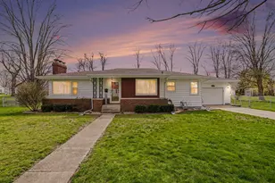 1444 Howard St, Niles, MI 49120 - Photo 2