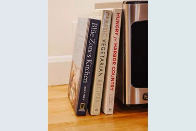 501 N Elm Street, Three Oaks, MI 49128 - Photo 30