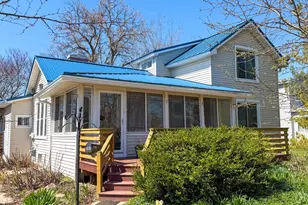 501 N Elm St, Three Oaks, MI 49128 - Photo 38