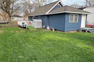 1221 Pearl St, Benton Harbor, MI 49022 - Photo 6