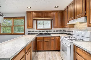 1620 N Edwards St, Kalamazoo, MI 49007 - Photo 8