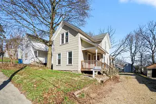 1302 Ogden Ave, Kalamazoo, MI 49006 - Photo 1