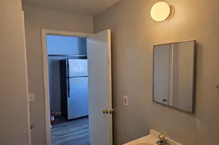 22006 N Chrysler Dr, Hazel Park, MI 48030 - Photo 8