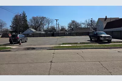 22006 N Chrysler Drive #4, Hazel Park, MI 48030 - Photo 16