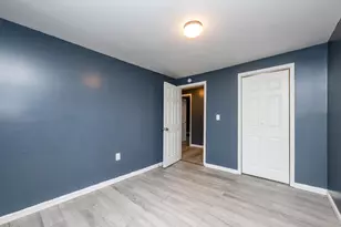 373 Bridgman Ave, Benton Harbor, MI 49022 - Photo 16