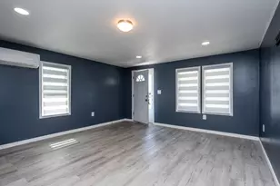 373 Bridgman Ave, Benton Harbor, MI 49022 - Photo 10