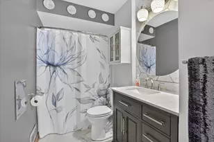 4701 Croissant St, Dearborn Heights, MI 48125 - Photo 14