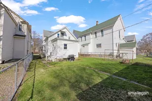 1010 Alpine Ave NW, Grand Rapids, MI 49504 - Photo 2