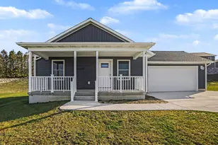 260 Stonecrest Dr, Shelby, MI 49455 - Photo 2
