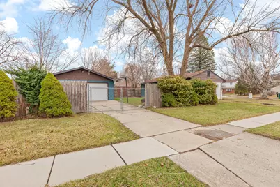 10905 Jackson Court, Van Buren Township, MI 48111 - Photo 30