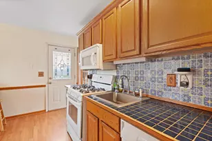 10905 Jackson Ct, Van Buren Township, MI 48111 - Photo 10