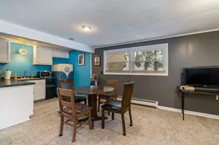 2146 Treehaven Dr, Kalamazoo, MI 49008 - Photo 12