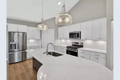 1132 Lochaven Circle, Hillsdale, MI 49242 - Photo 22