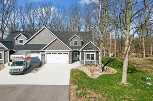 1132 Lochaven Cir, Hillsdale, MI 49242 - Photo 72