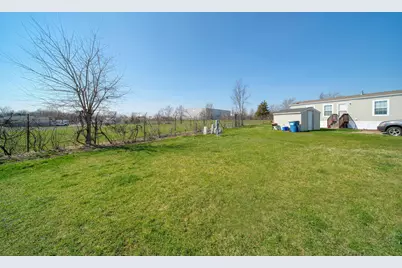 320 Grand River Drive, Adrian, MI 49221 - Photo 30