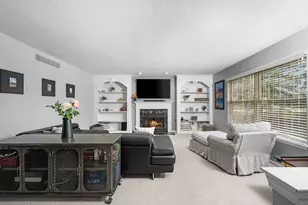 3867 Steamboat Ct, Ann Arbor, MI 48108 - Photo 14