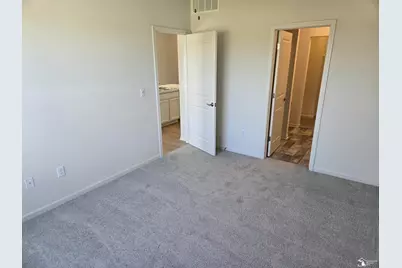 807 Plum Vlg Drive #57, Monroe, MI 48161 - Photo 10