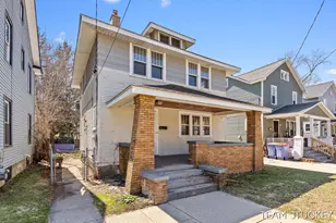 1124 Sibley St NW, Grand Rapids, MI 49504 - Photo 2