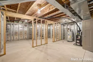 2047 Linden Ave SE, Grand Rapids, MI 49507 - Photo 16