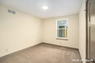 2047 Linden Ave SE, Grand Rapids, MI 49507 - Photo 10