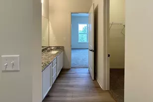 4262 Plum Village Cir, Monroe, MI 48161 - Photo 6