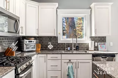 7511 Ravine Drive NE, Belding, MI 48809 - Photo 8