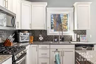 7511 Ravine Dr NE, Belding, MI 48809 - Photo 8