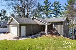 7511 Ravine Dr NE, Belding, MI 48809 - Photo 4