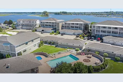 930 W Savidge Street #7, Spring Lake, MI 49456 - Photo 1