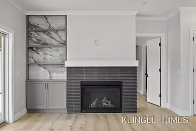 930 W Savidge Street #7, Spring Lake, MI 49456 - Photo 10