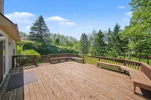 13574 Orchard Ct, Chelsea, MI 48118 - Photo 14