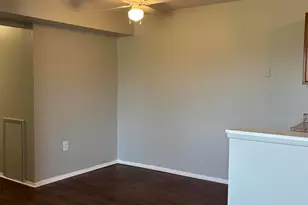 157 Canfield St, Milan, MI 48160 - Photo 6