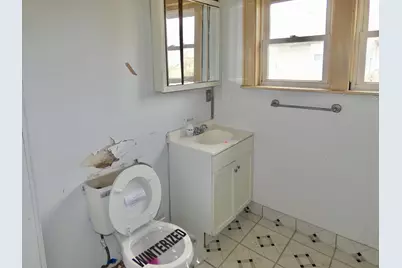 885 Mineral Avenue, Benton Harbor, MI 49022 - Photo 16