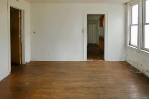 885 Mineral Ave, Benton Harbor, MI 49022 - Photo 8