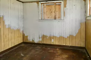 885 Mineral Ave, Benton Harbor, MI 49022 - Photo 14