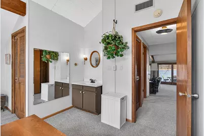 8653 Wildwood Court, Jackson, MI 49201 - Photo 30