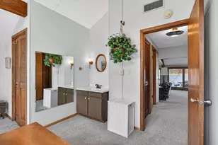 8653 Wildwood Ct, Jackson, MI 49201 - Photo 30