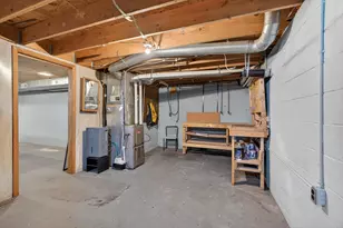 8653 Wildwood Ct, Jackson, MI 49201 - Photo 50