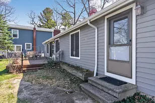8653 Wildwood Ct, Jackson, MI 49201 - Photo 56