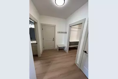 6748 Vriesland Crossing #20, Zeeland, MI 49464 - Photo 24