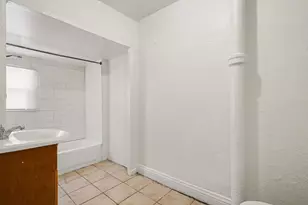 458 Clinton Ave, Kalamazoo, MI 49001 - Photo 14