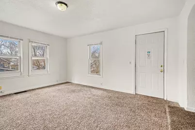 458 Clinton Avenue, Kalamazoo, MI 49001 - Photo 6