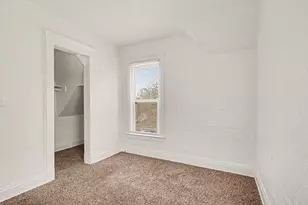 458 Clinton Ave, Kalamazoo, MI 49001 - Photo 16