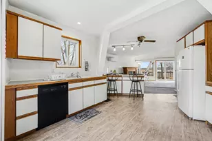 23974 Findley Rd, Sturgis, MI 49091 - Photo 10