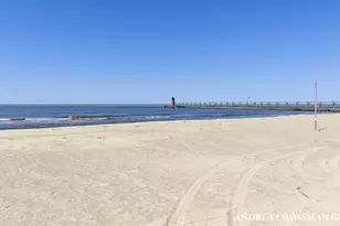 456 Monroe Blvd, South Haven, MI 49090 - Photo 4